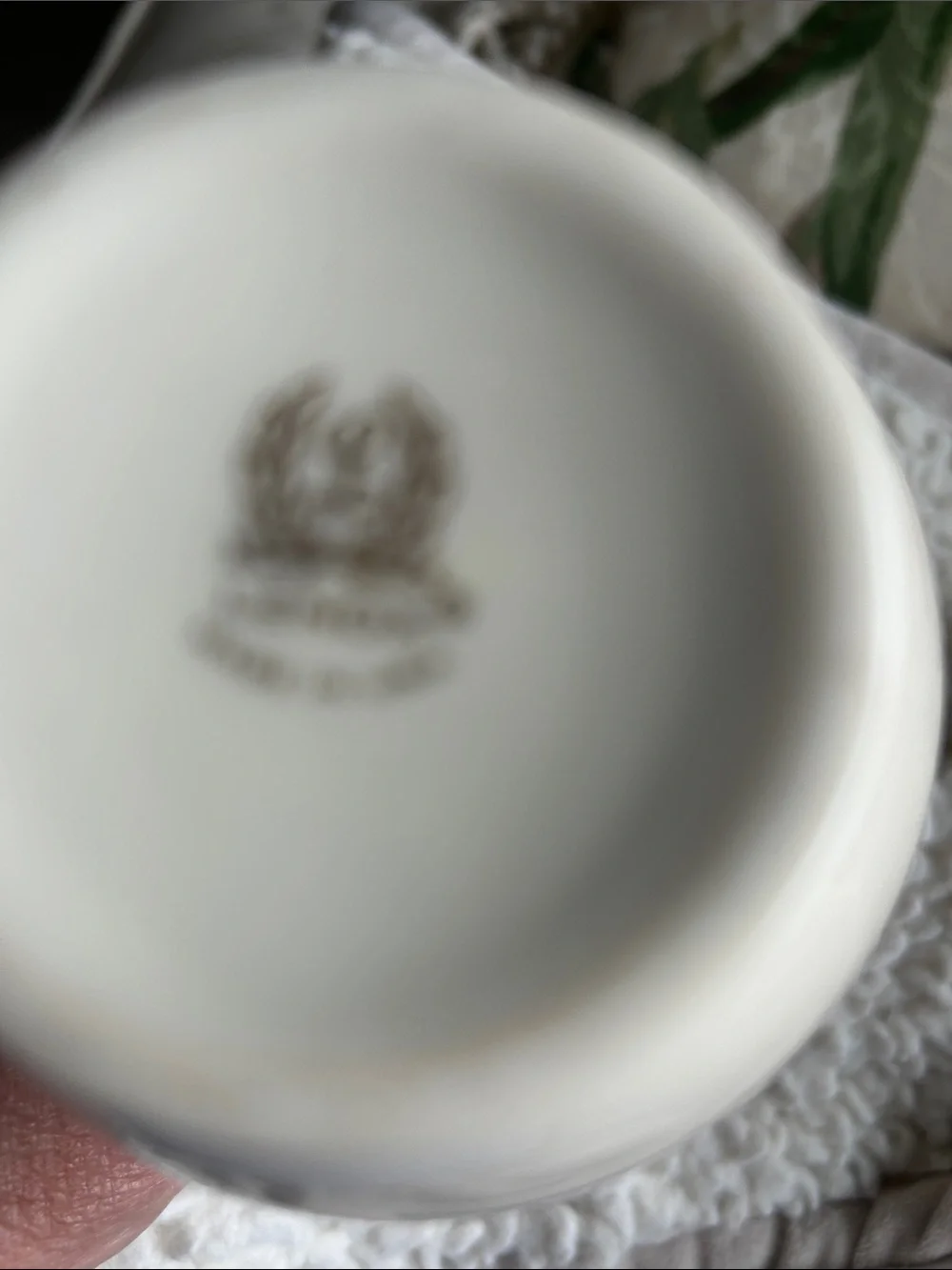 Lenox Cream Porcelain Bud Vase with Pink Rose and Gold Accents